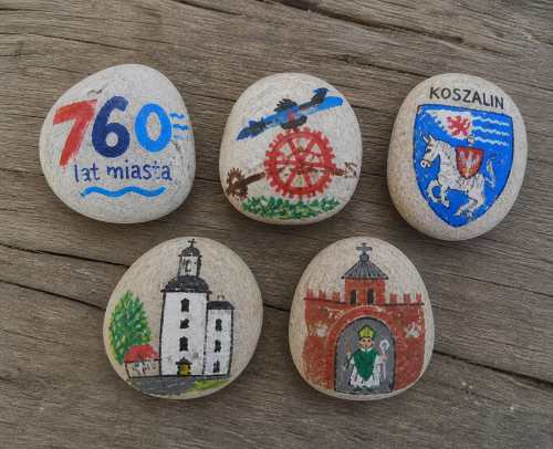 kamyczki.png kamyczki.png